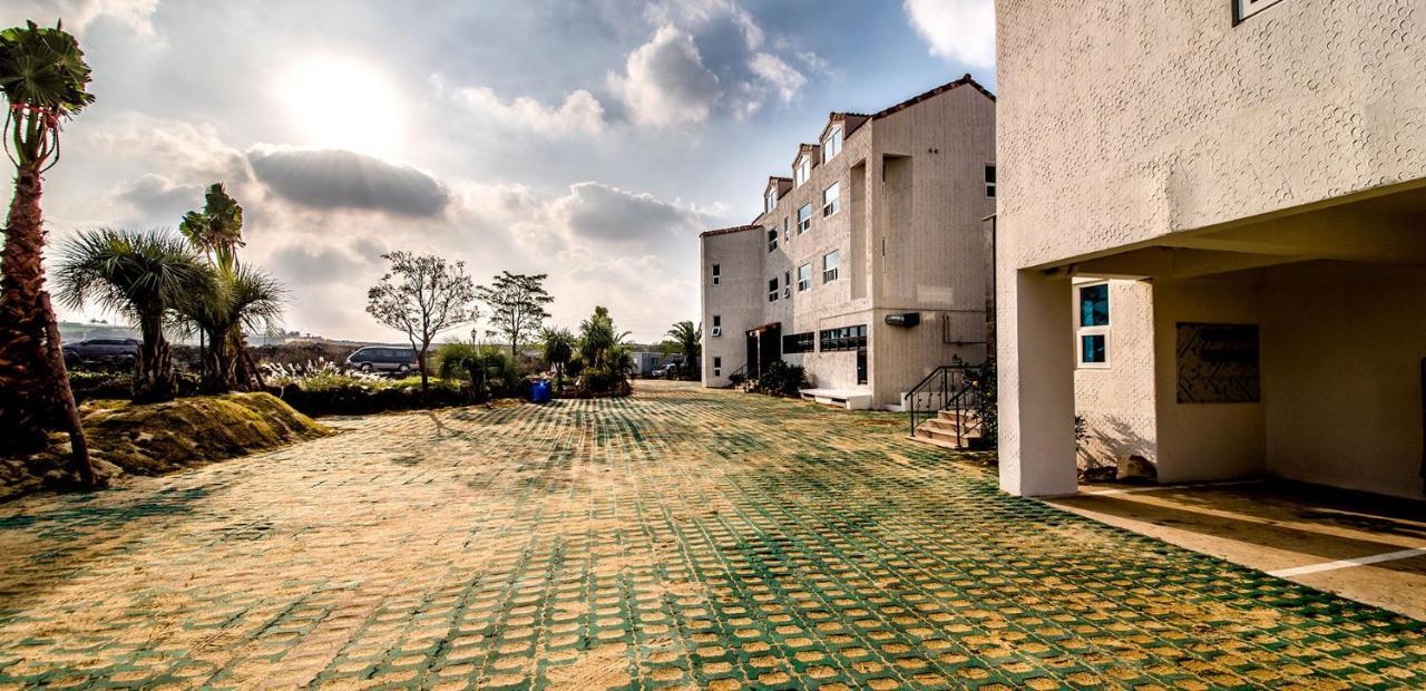 Jeju Sky Resort Exterior photo